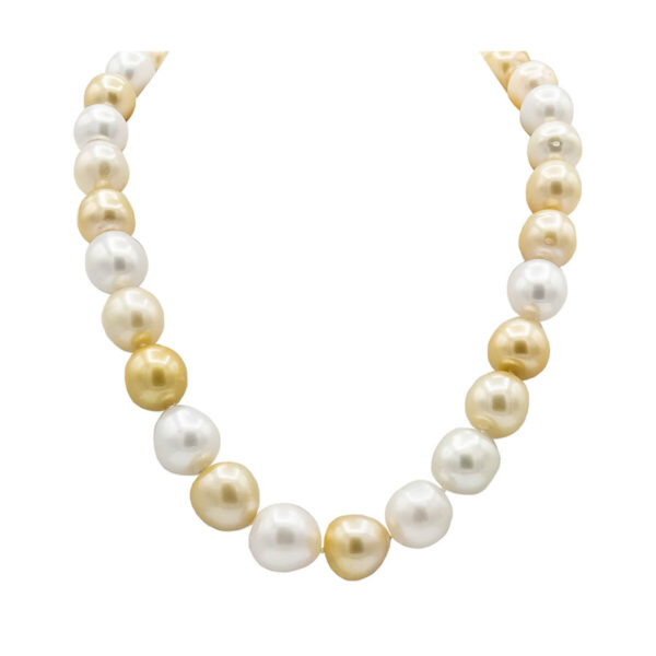 White & Gold Pearl Necklace