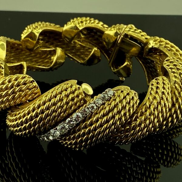 14KT YG Bracelet with Diamonds