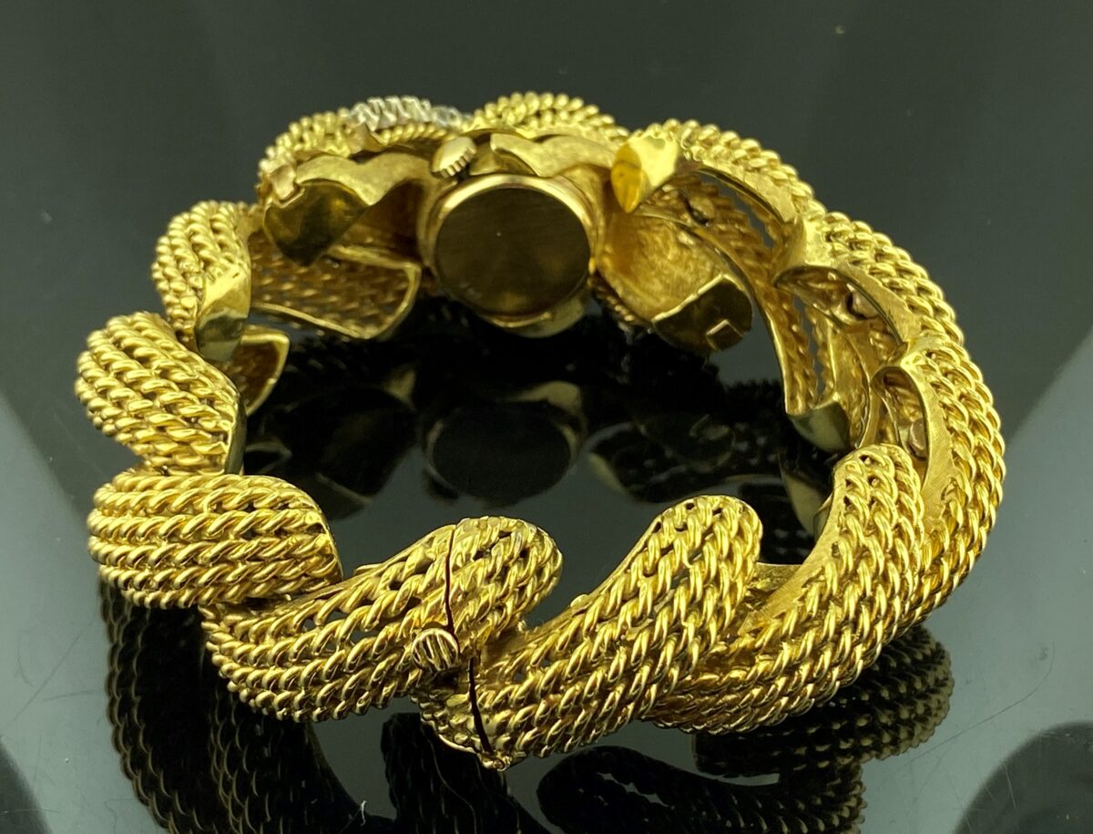 14KT YG Bracelet with Diamonds