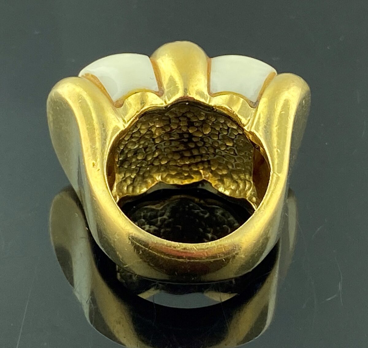 18KT Yellow Gold and White Enamel Ring