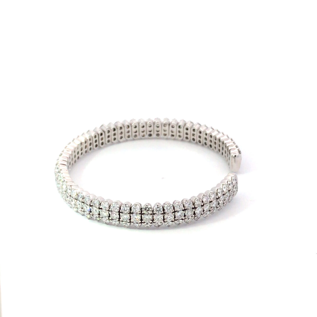 18 Karat White Gold Diamond Bangle Bracelet - Image 2