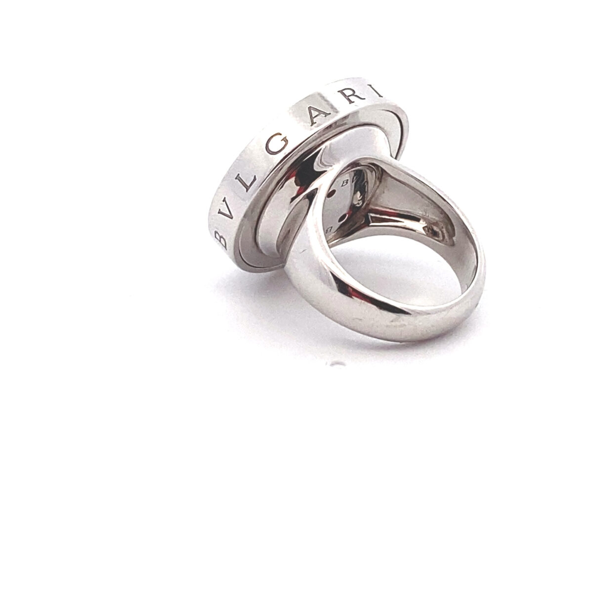 Bvlgari 18 Karat White Gold Diamond Spin Ring - Image 4